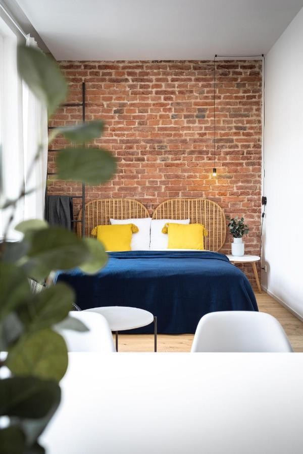 Turnkey I Balcony Studio Apartamento Praga Exterior foto